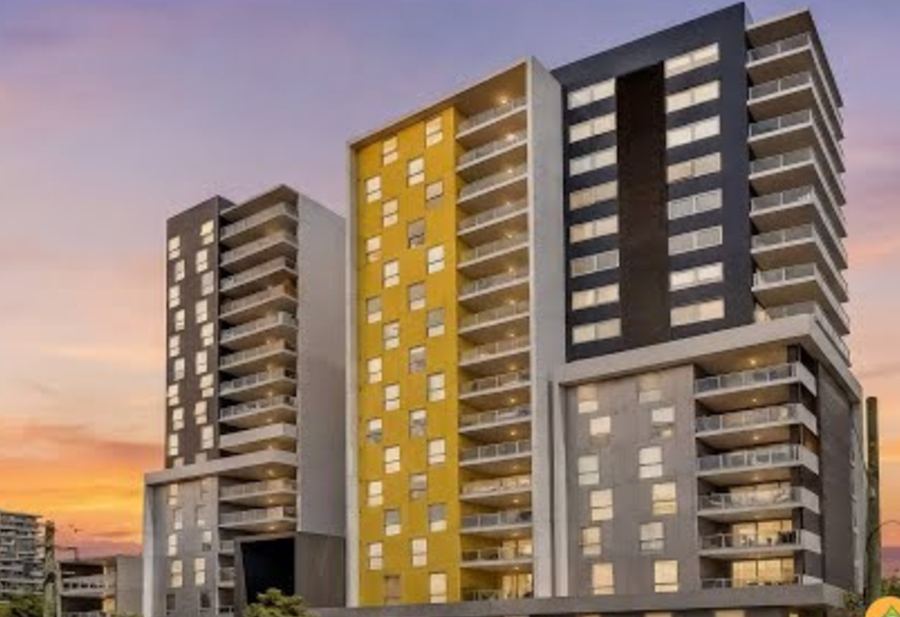 Bigge St, Warwick Farm